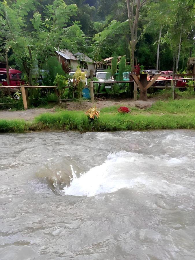 Tapian Asri Camp Hotel Bukittinggi Buitenkant foto