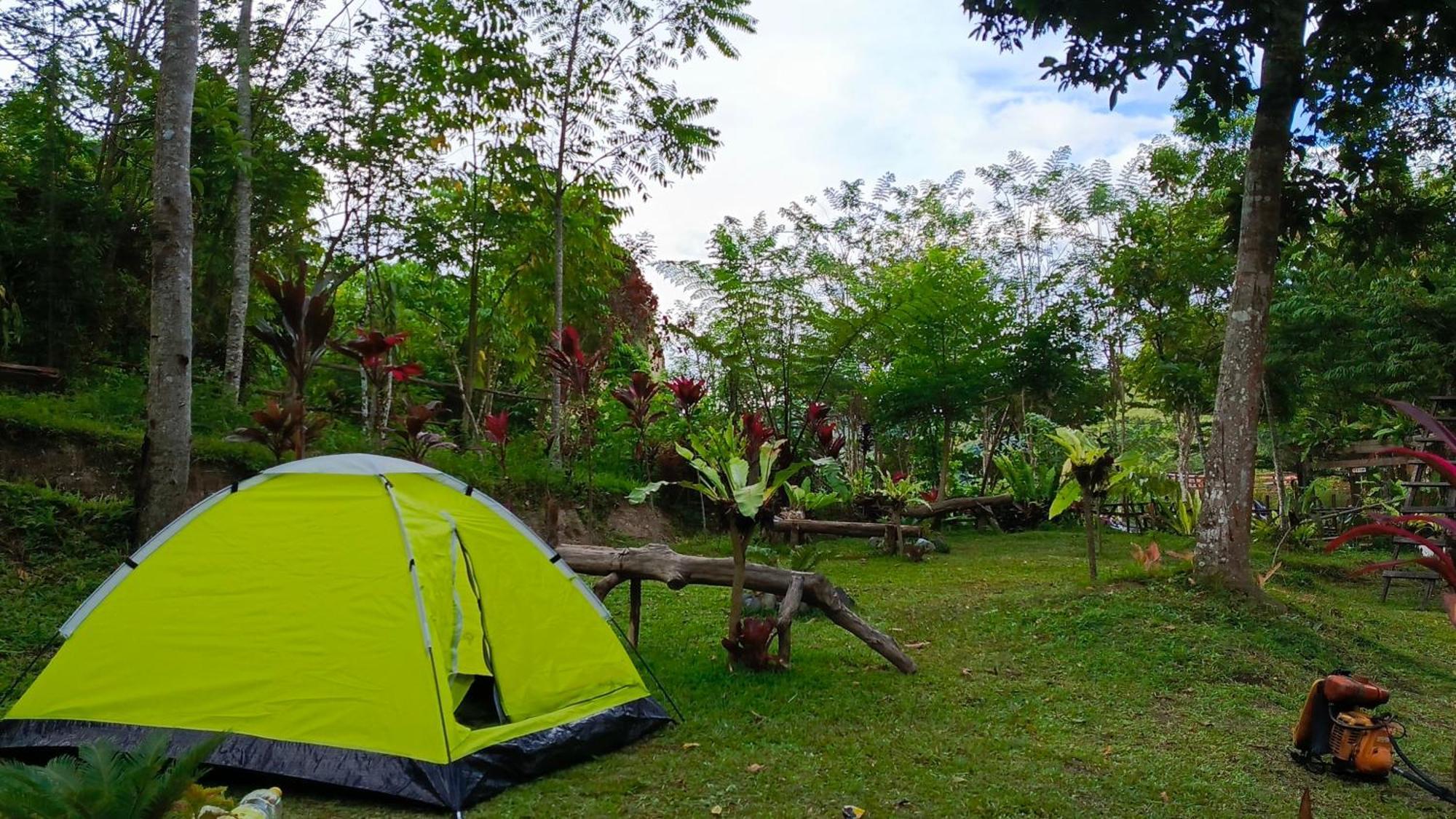 Tapian Asri Camp Hotel Bukittinggi Buitenkant foto